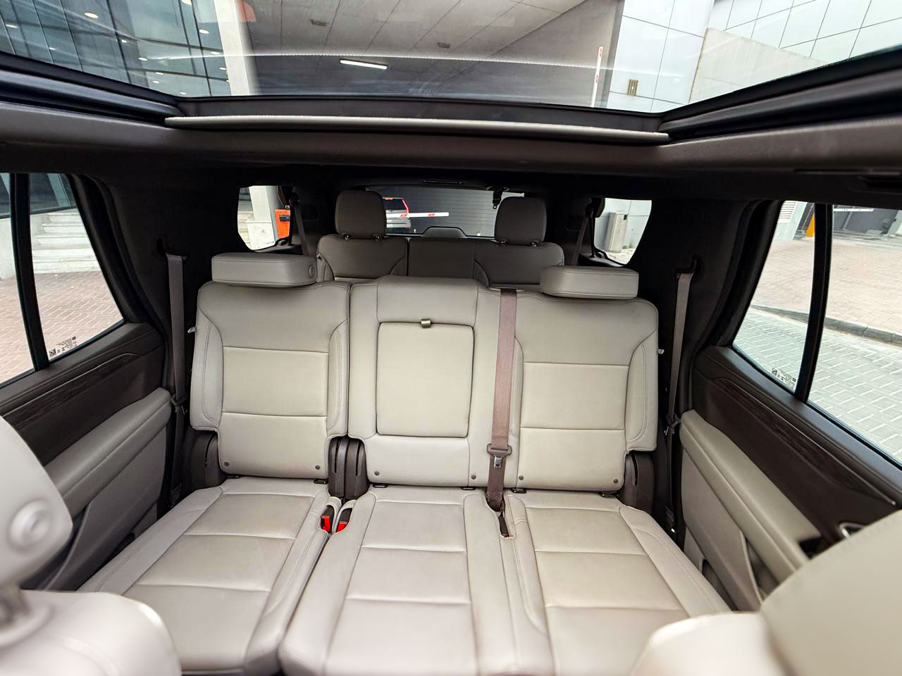 Chevrolet Tahoe 2024 - Image 10