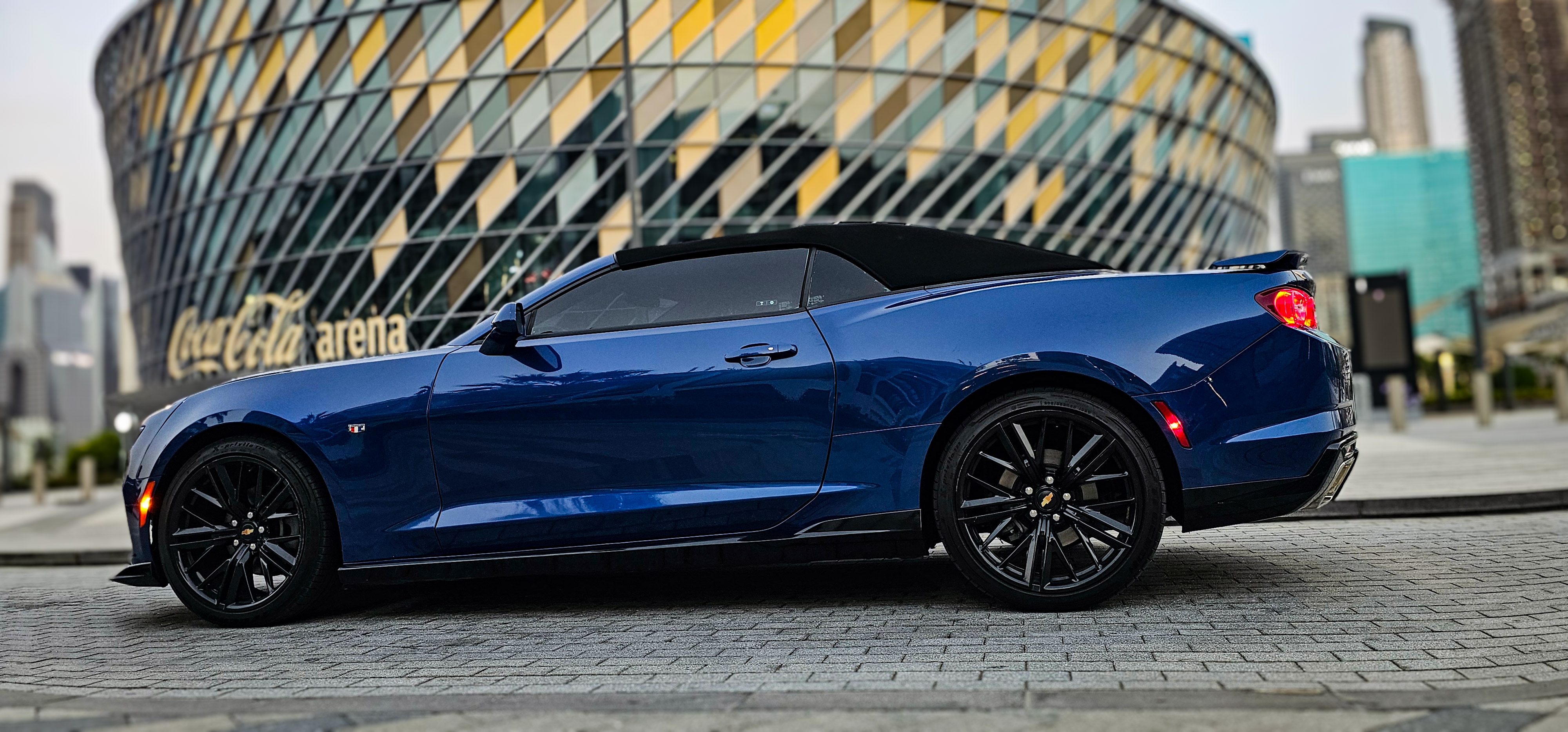 Chevrolet Camaro  - Image 1