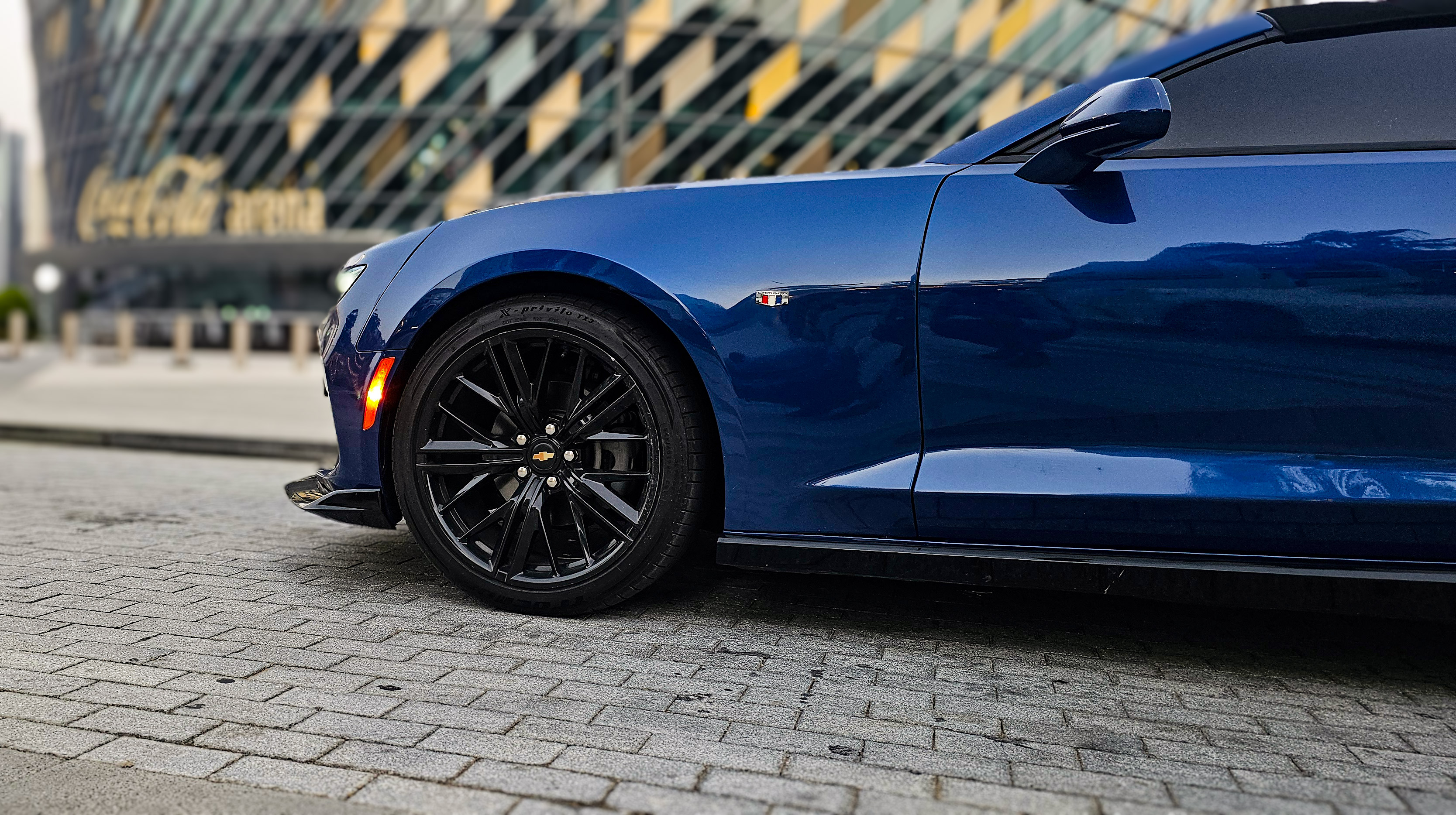 Chevrolet Camaro  - Image 2