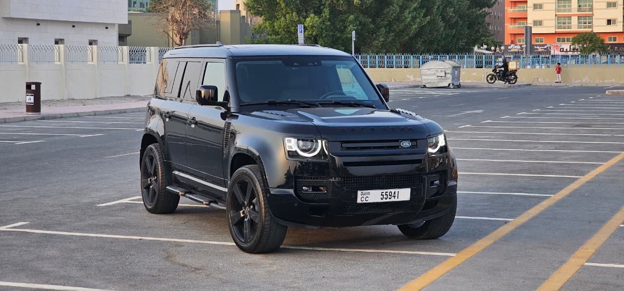 Land Rover Defender - Image 19