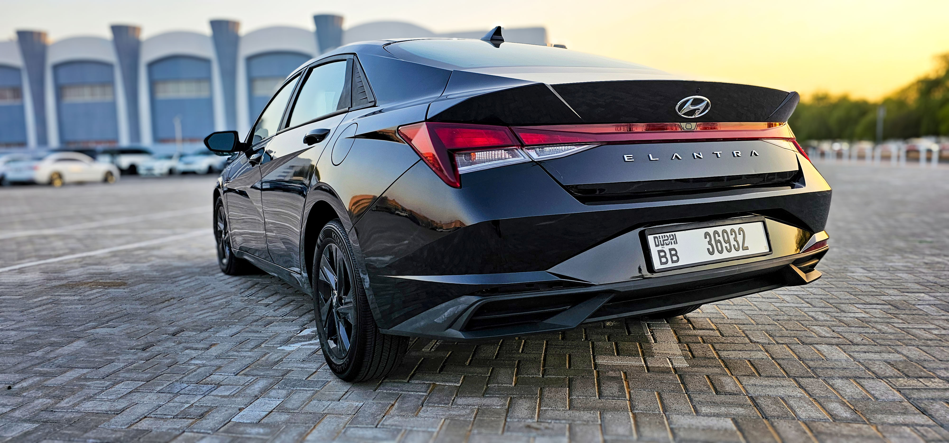 Hyundai  Elantra - Image 15