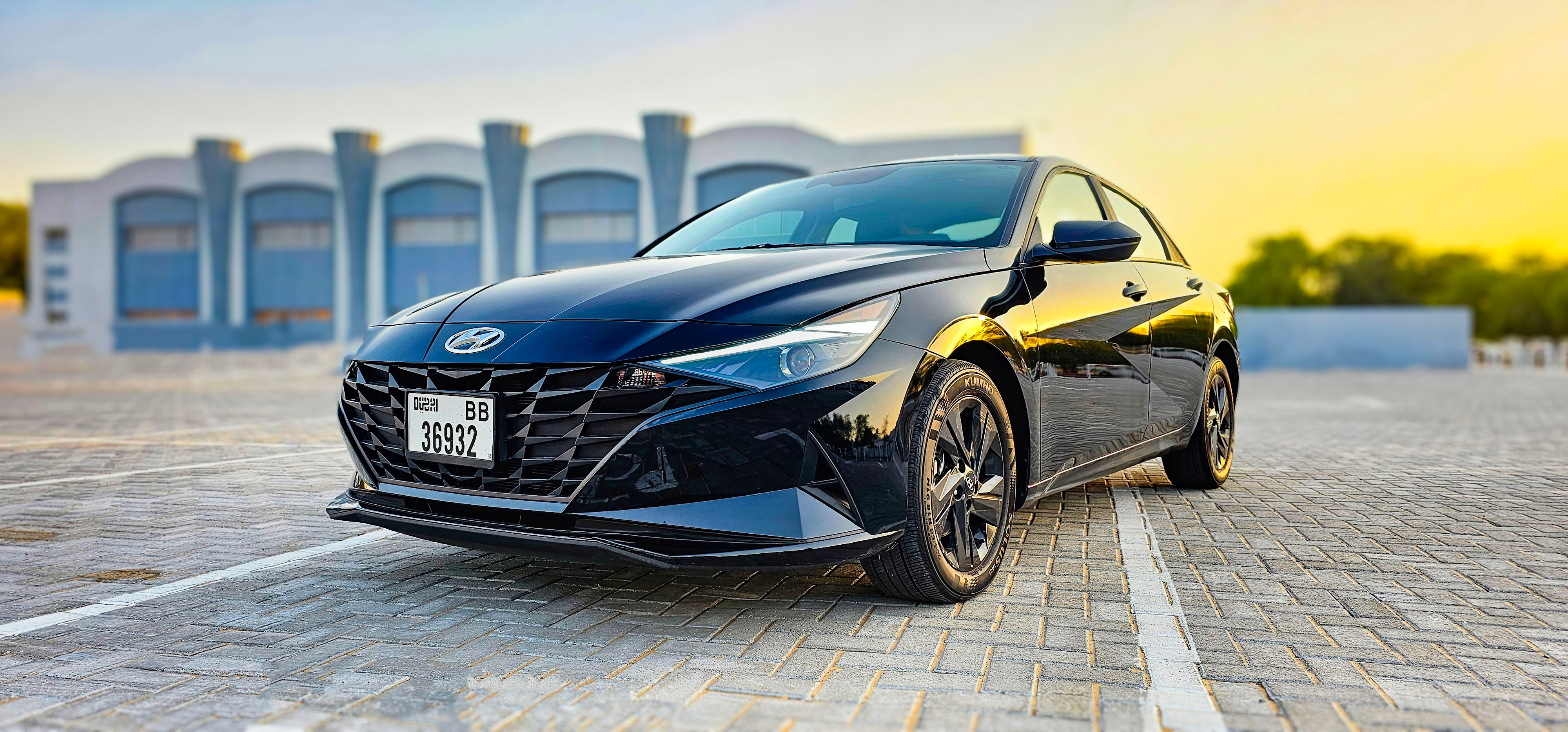 Hyundai  Elantra - Image 18