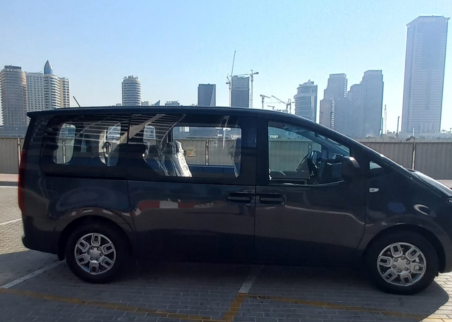 Hyundai Staria 11 S - Image 6