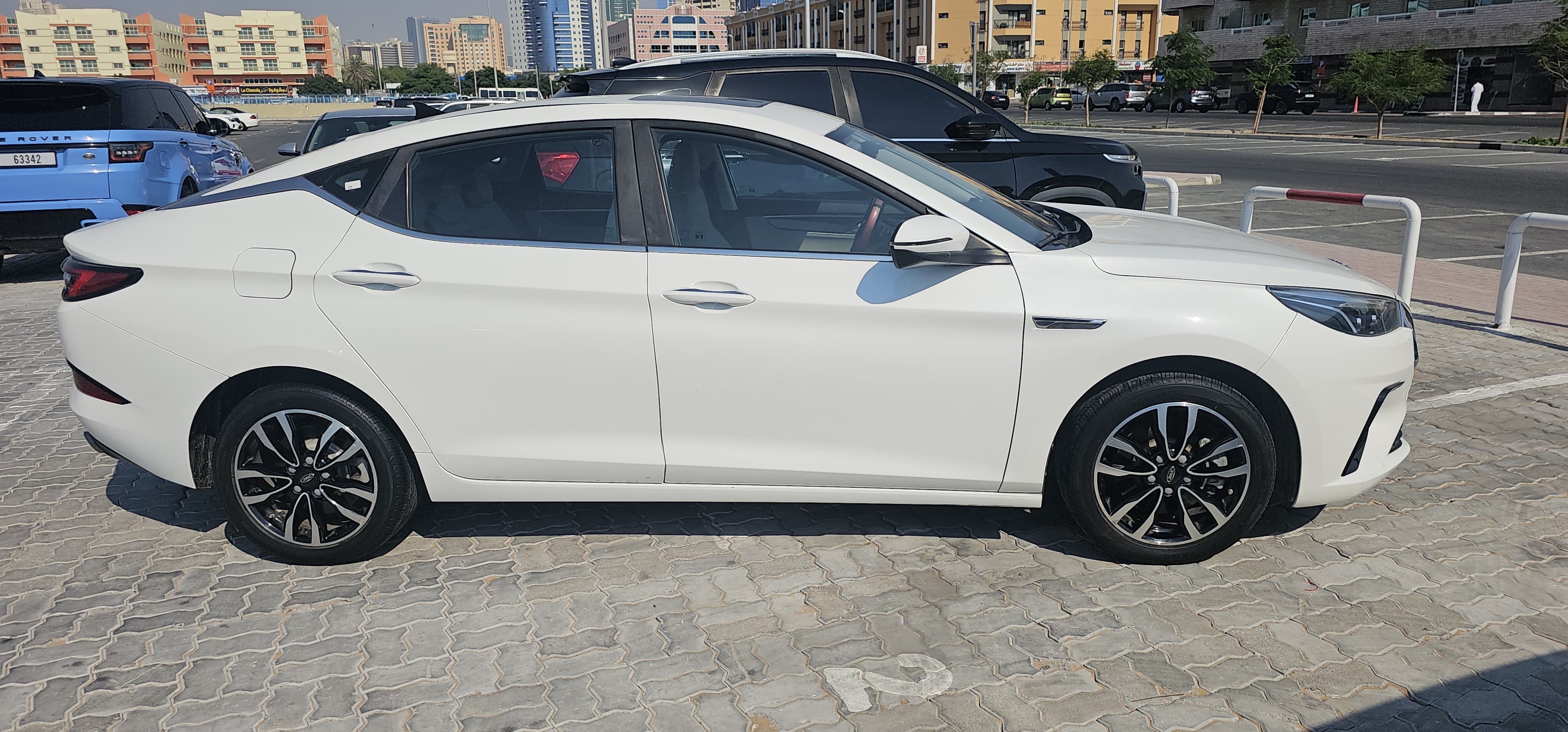 Jac  J7 - Image 6