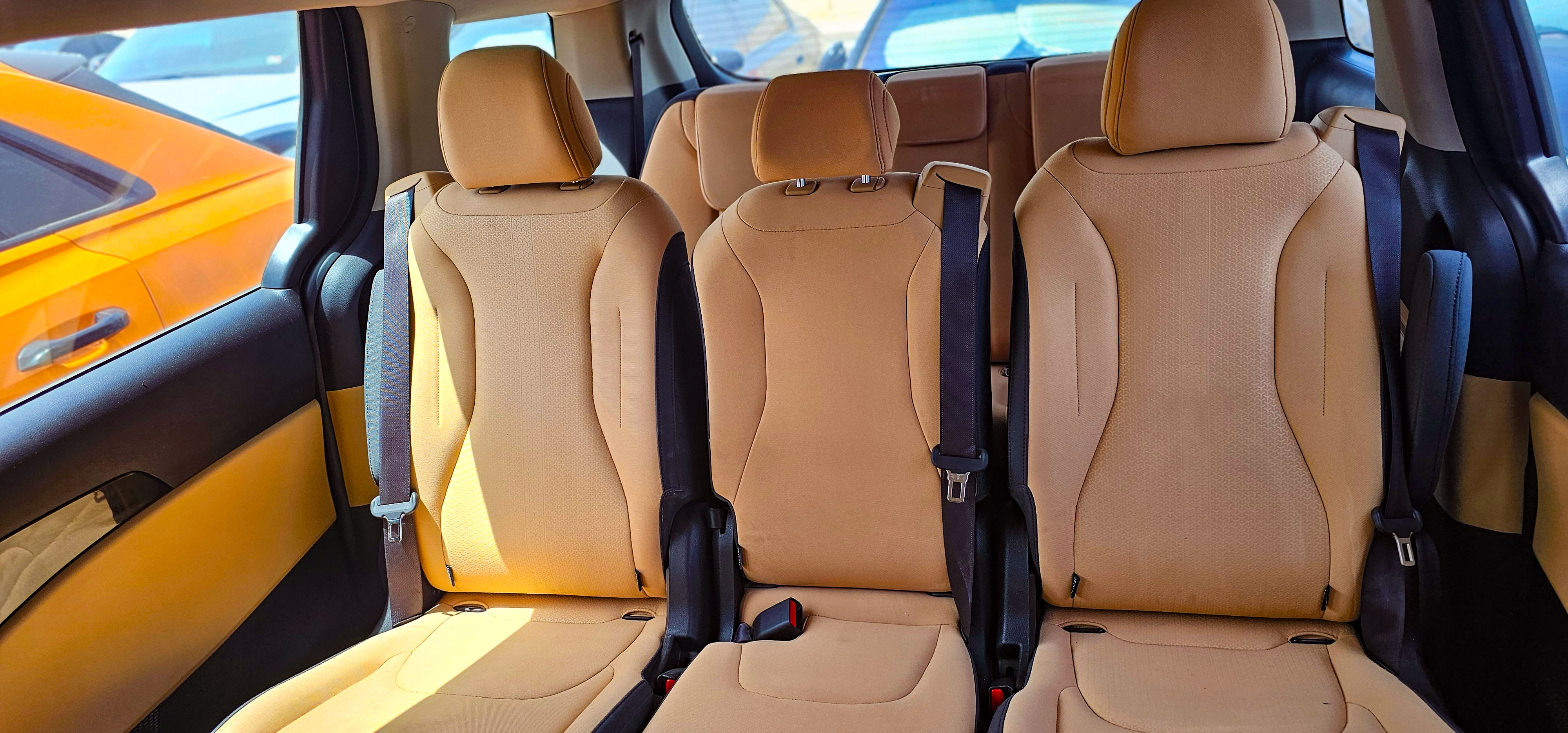Kia  Carnival  - Image 8