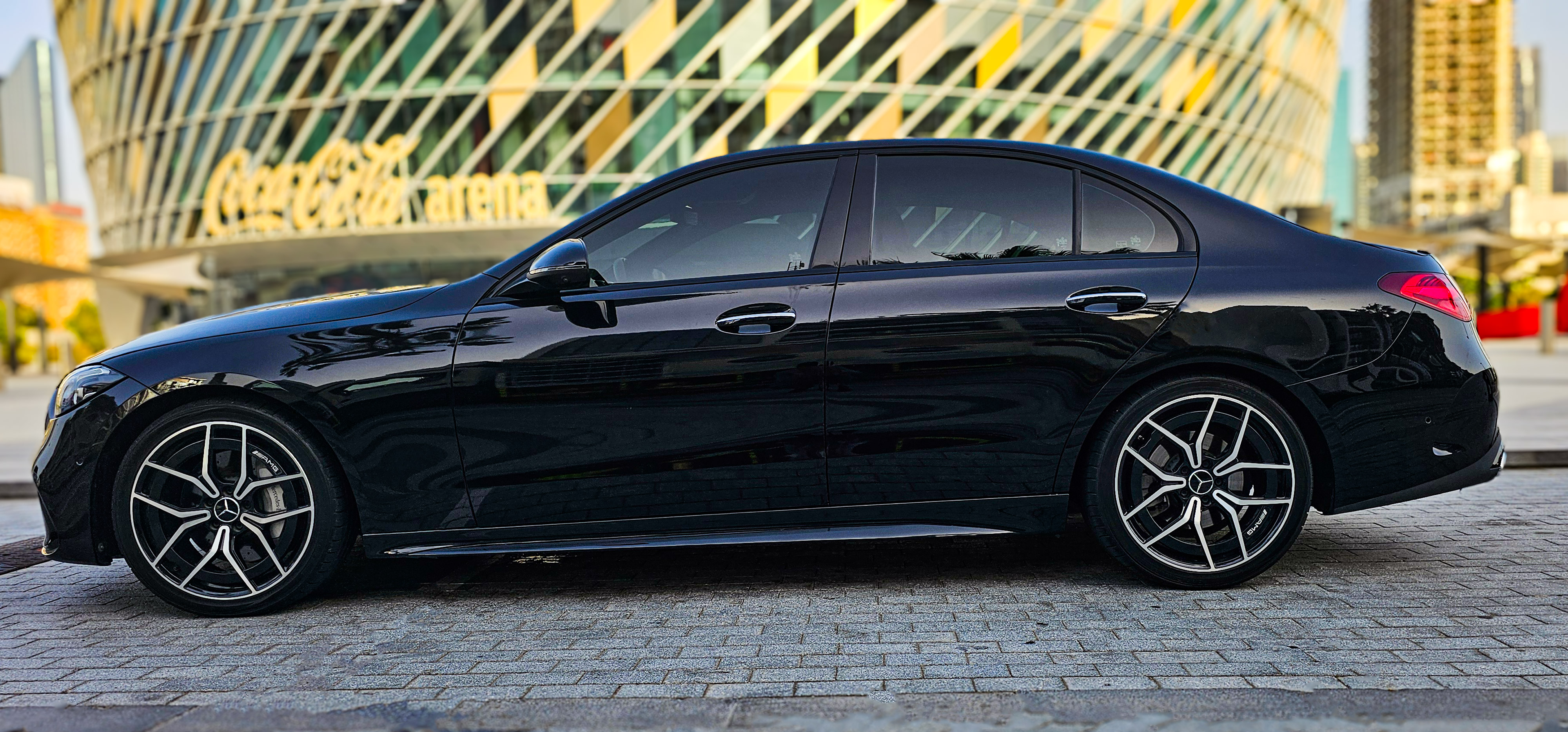 Mercedes-Benz C 300 AMG - Image 2