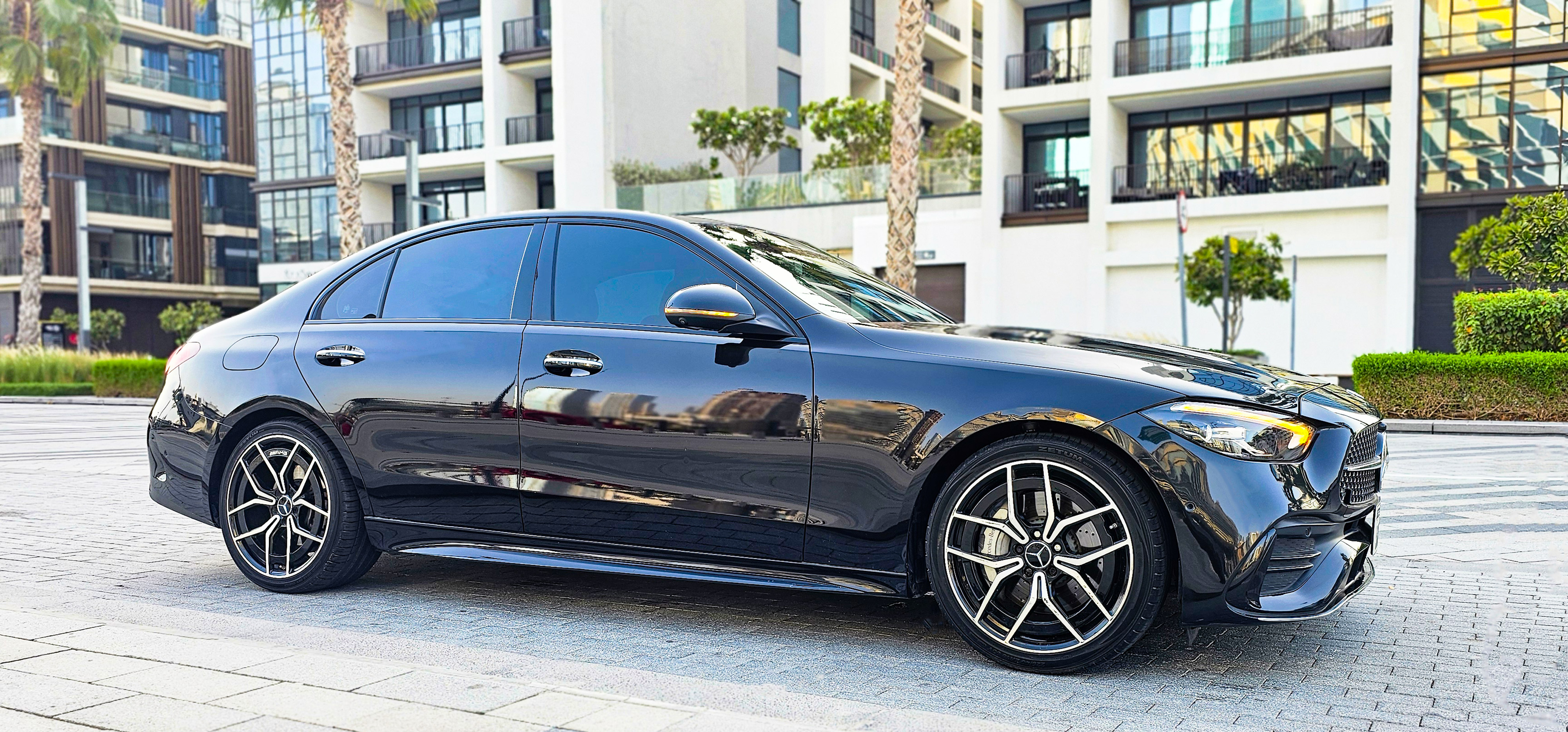 Mercedes-Benz C 300 AMG - Image 6