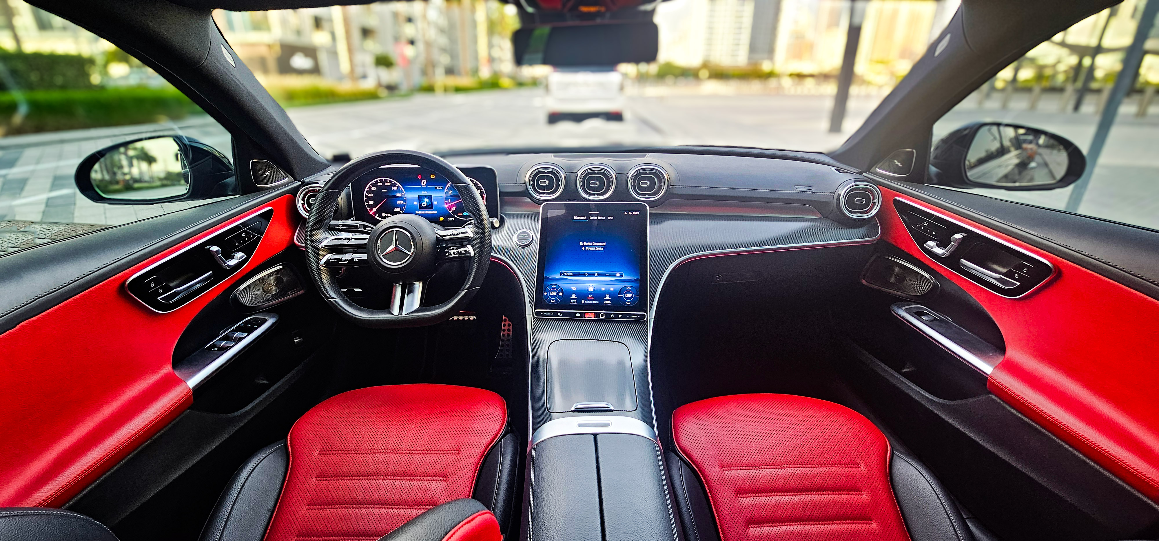 Mercedes-Benz C 300 AMG - Image 11