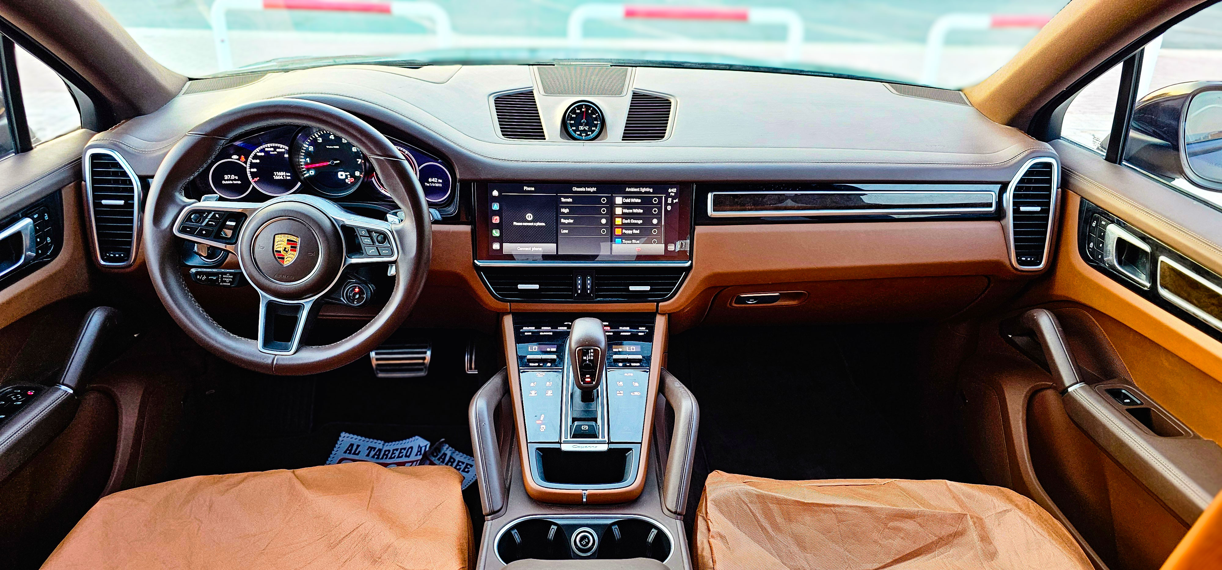 Porsche Cayenne - Image 10