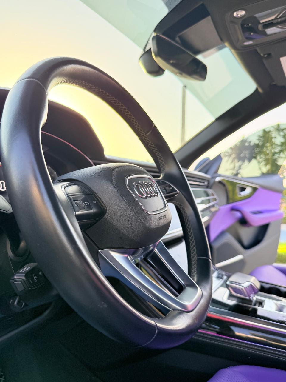 Audi Q8 white - Image 20